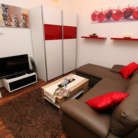 Checkvienna - Waehringer Strasse Apartment Ngoại thất bức ảnh