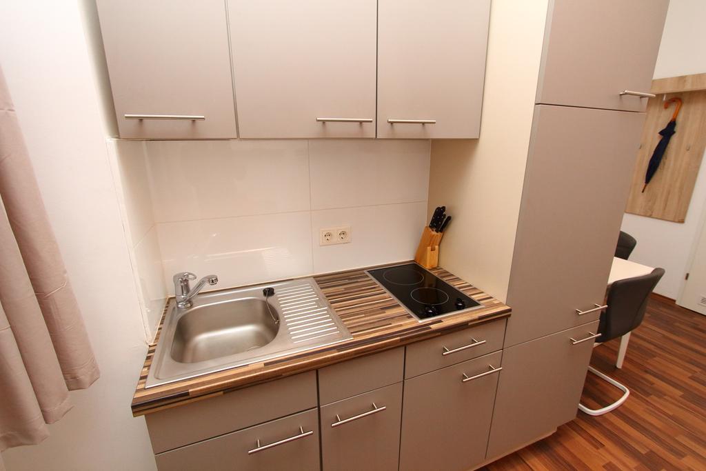 Checkvienna - Waehringer Strasse Apartment Ngoại thất bức ảnh